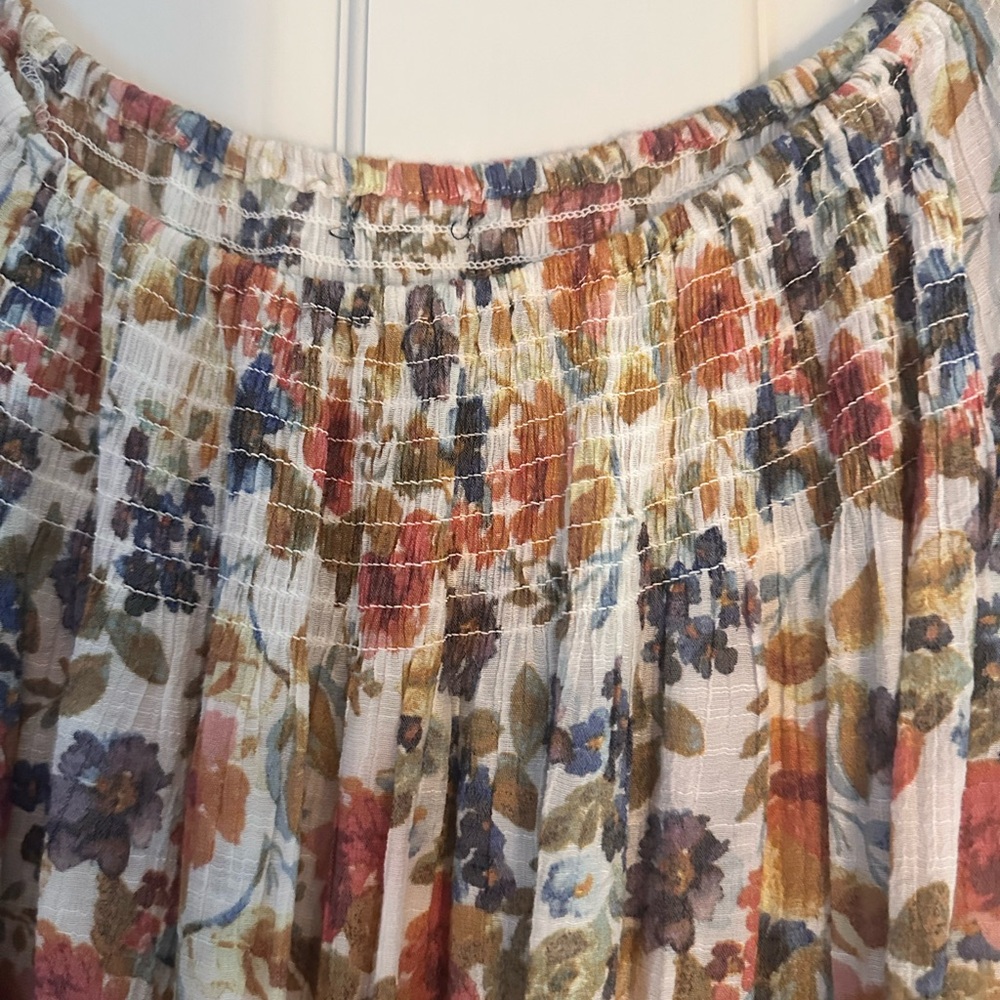 Zac and Rachel floral scrunched detailed blouse - Picture 3 of 4